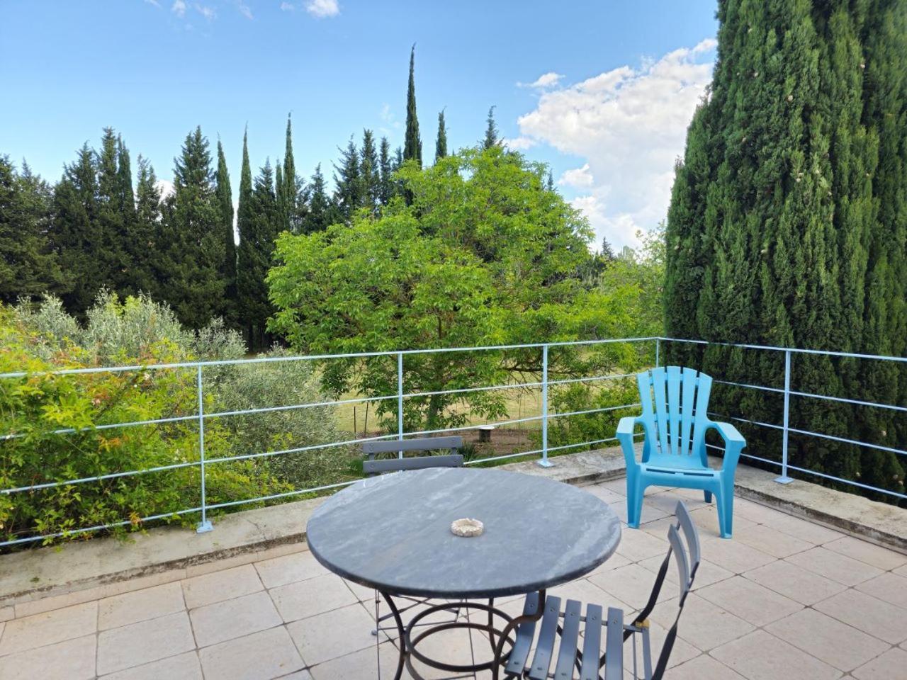 مبيت وإفطار Eygalières Ancien Mas Du Moulin المظهر الخارجي الصورة
